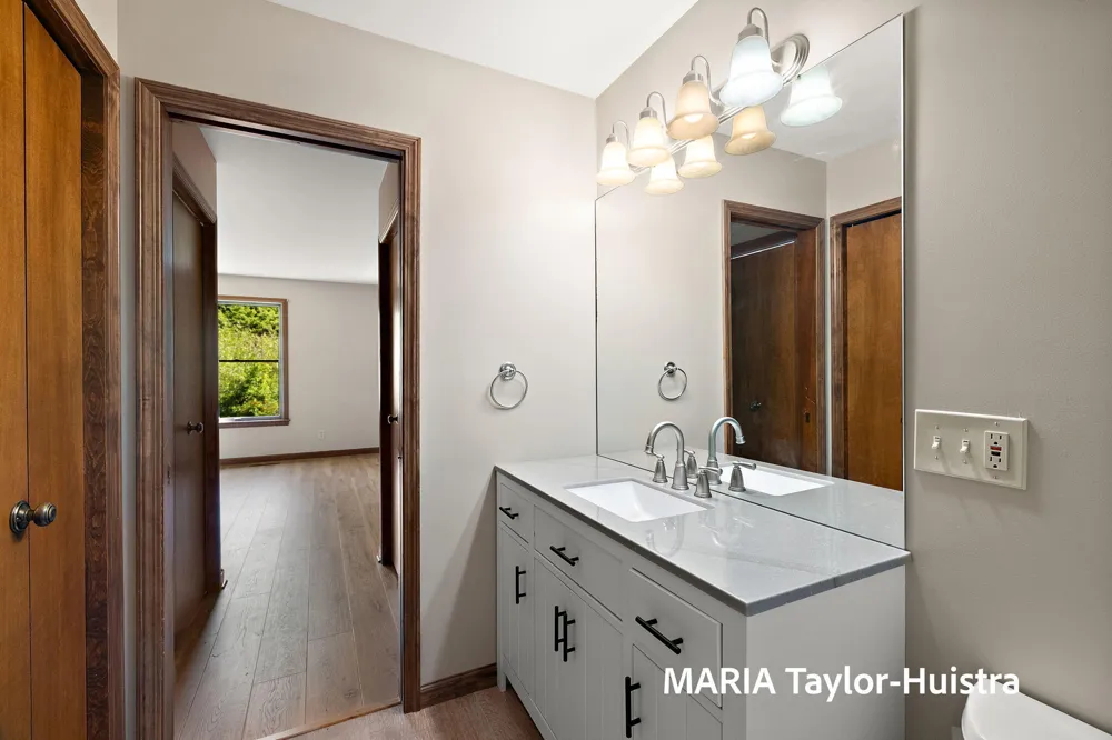 17515 Meadow Wood Road #30 Spring Lake, MI 49456
