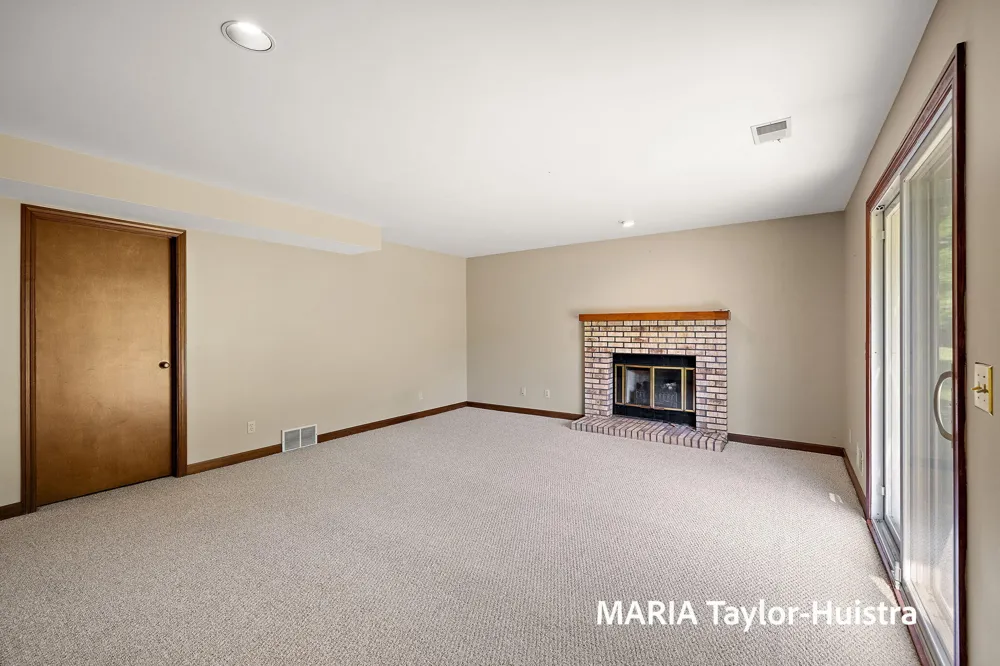 17515 Meadow Wood Road #30 Spring Lake, MI 49456