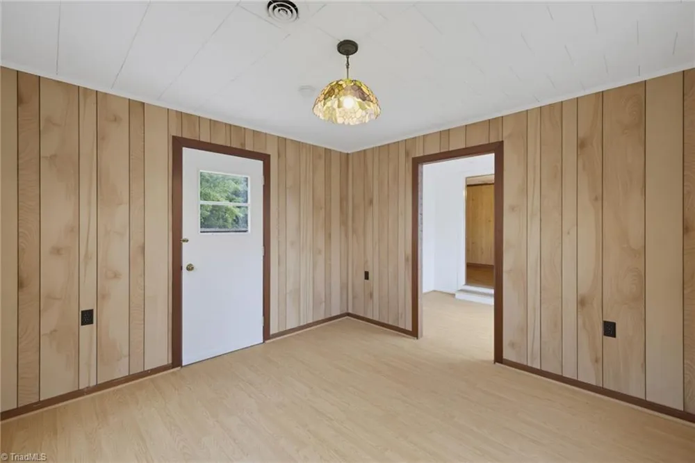 2682 Anglin Mill Road Stoneville, NC 27048