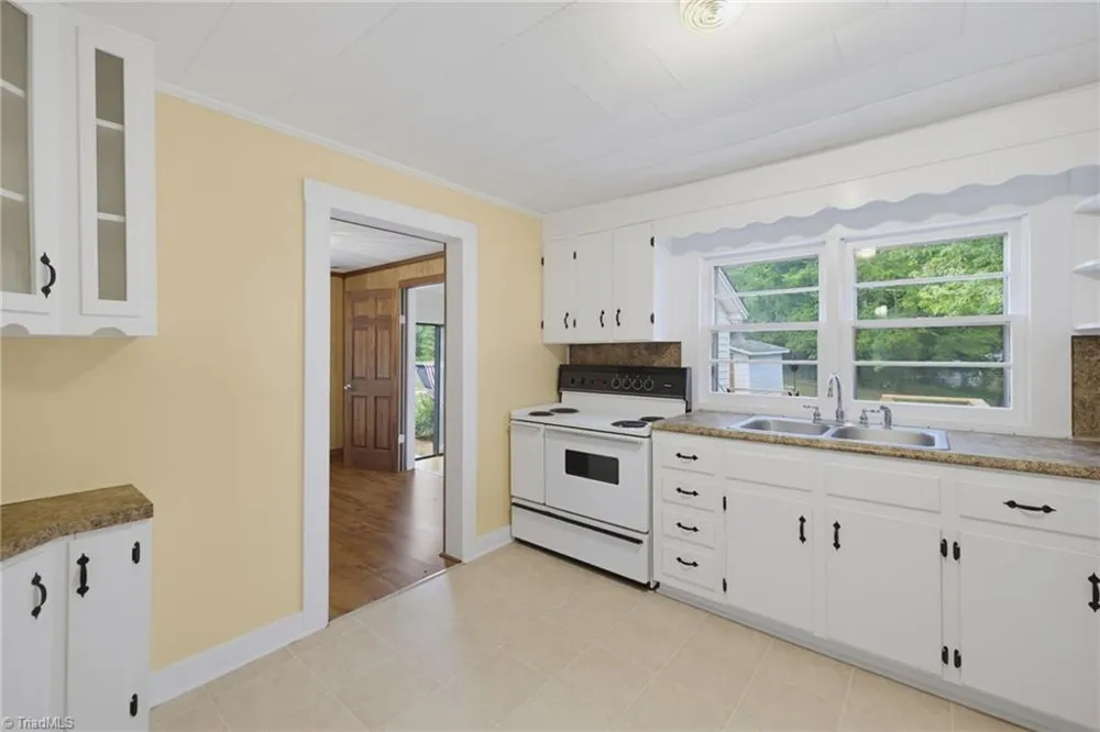 2682 Anglin Mill Road Stoneville, NC 27048