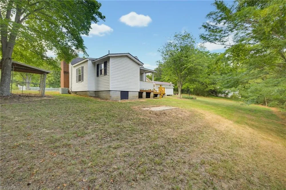 2682 Anglin Mill Road Stoneville, NC 27048