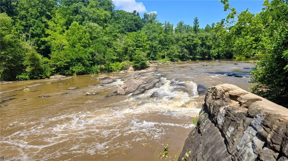 2682 Anglin Mill Road Stoneville, NC 27048