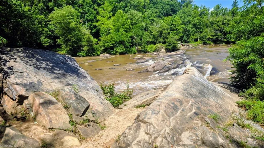 2682 Anglin Mill Road Stoneville, NC 27048