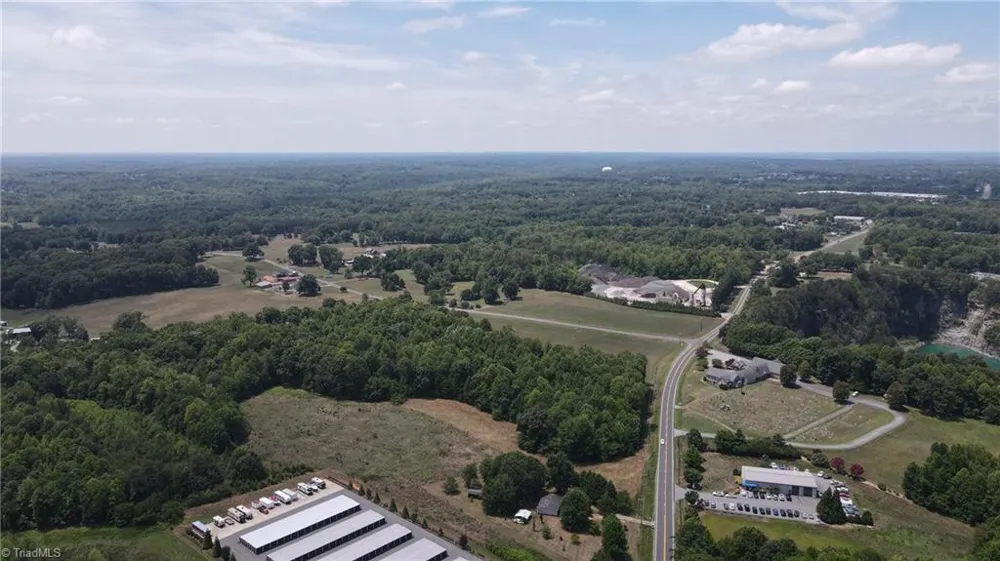 6725 US Highway 158 Stokesdale, NC 27357