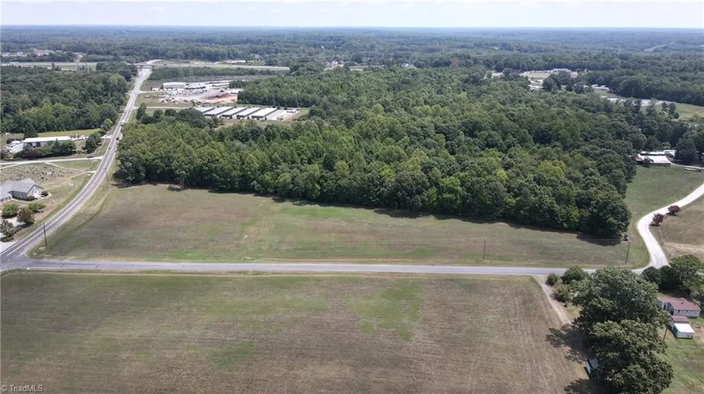 6725 US Highway 158 Stokesdale, NC 27357