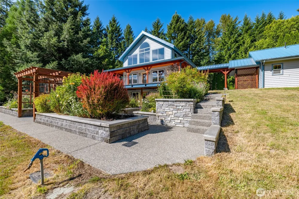 45192 Brooks Road Concrete, WA 98237