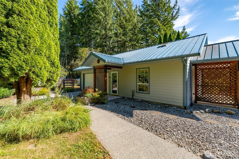 45192 Brooks Road Concrete, WA 98237