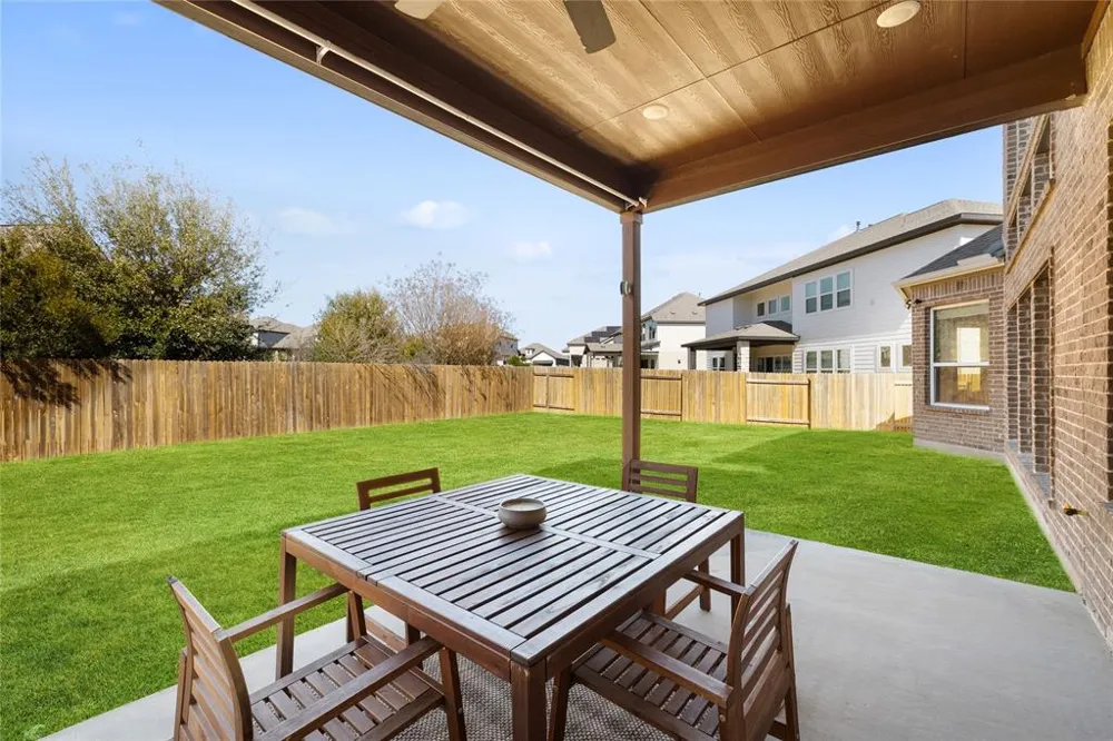 20808 Pinewalk Drive Pflugerville, TX 78660