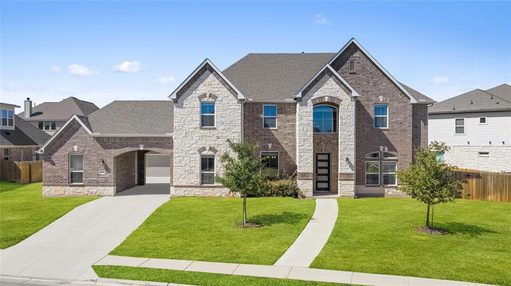20808 Pinewalk Drive Pflugerville, TX 78660
