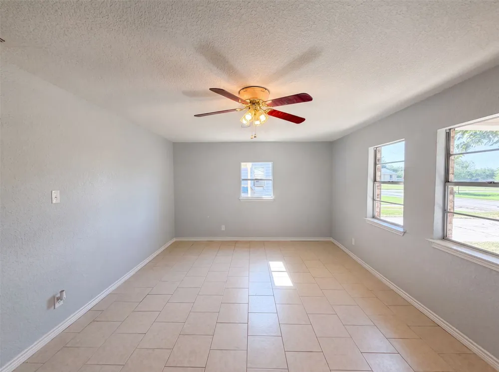 502 Jennings Street Nocona, TX 76255