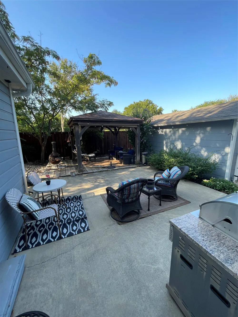 420 E Franklin Street Grapevine, TX 76051