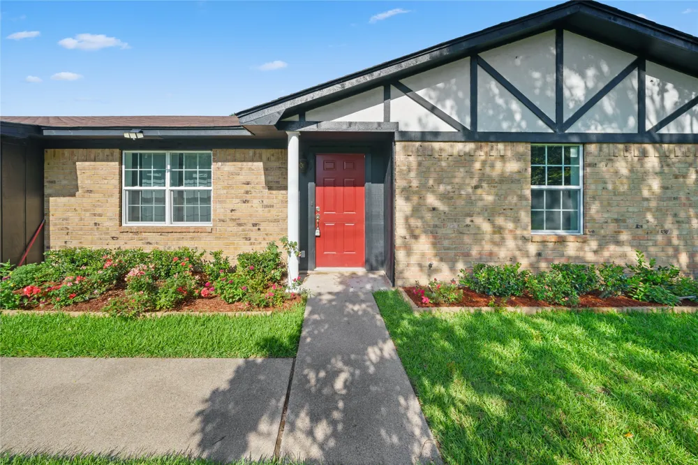 309 Gray Street Henderson, TX 75652
