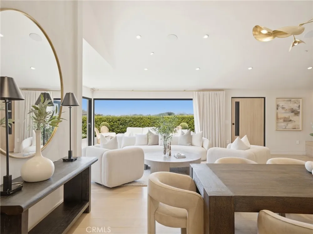 1120 White Sails Way Corona del Mar, CA 92625