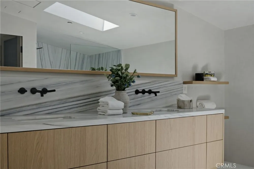 1120 White Sails Way Corona del Mar, CA 92625
