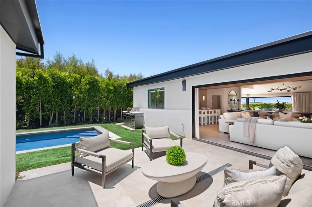 1120 White Sails Way Corona del Mar, CA 92625