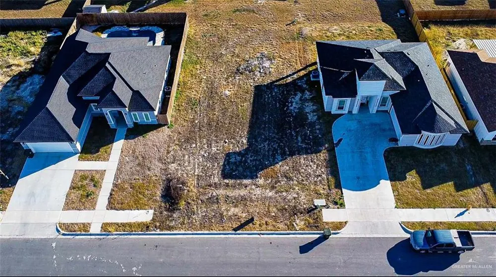 8725 Sandpiper Drive Harlingen, TX 78550