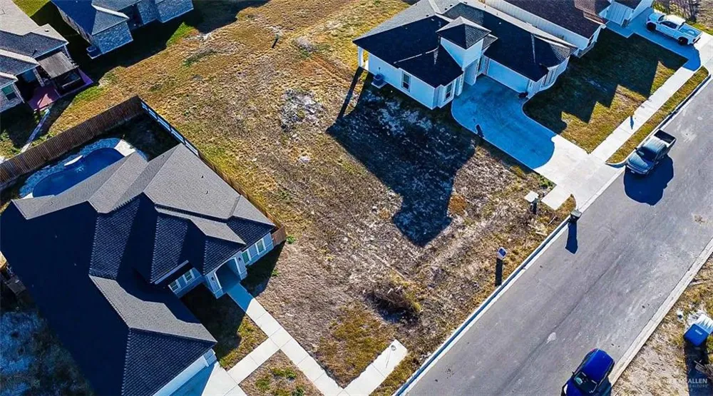 8725 Sandpiper Drive Harlingen, TX 78550