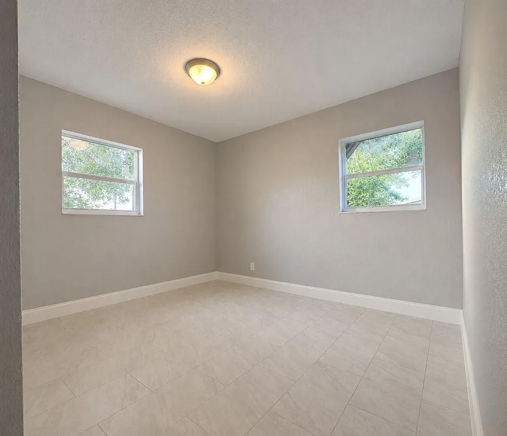 1321 W 3rd Street Riviera Beach, FL 33404