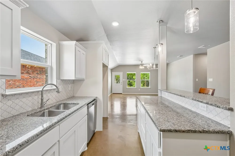 1413 Fossil Trail Belton, TX 76513