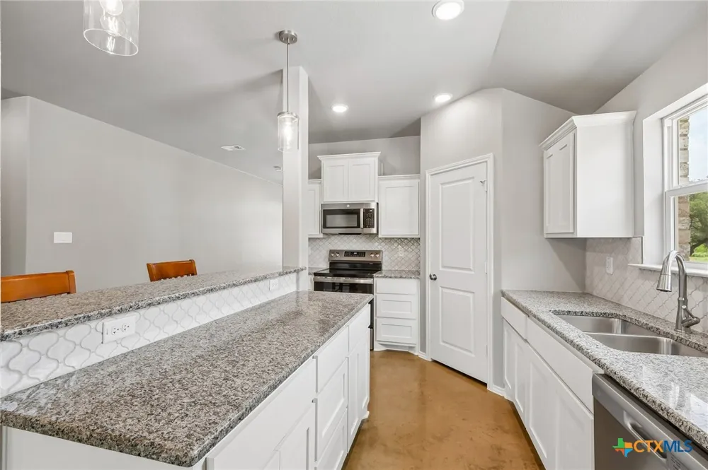 1413 Fossil Trail Belton, TX 76513