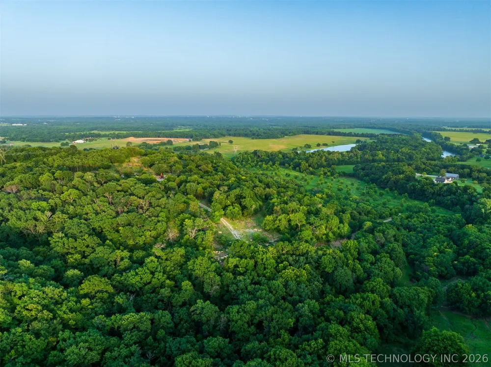 45 S 453 ROAD Claremore, OK 74017