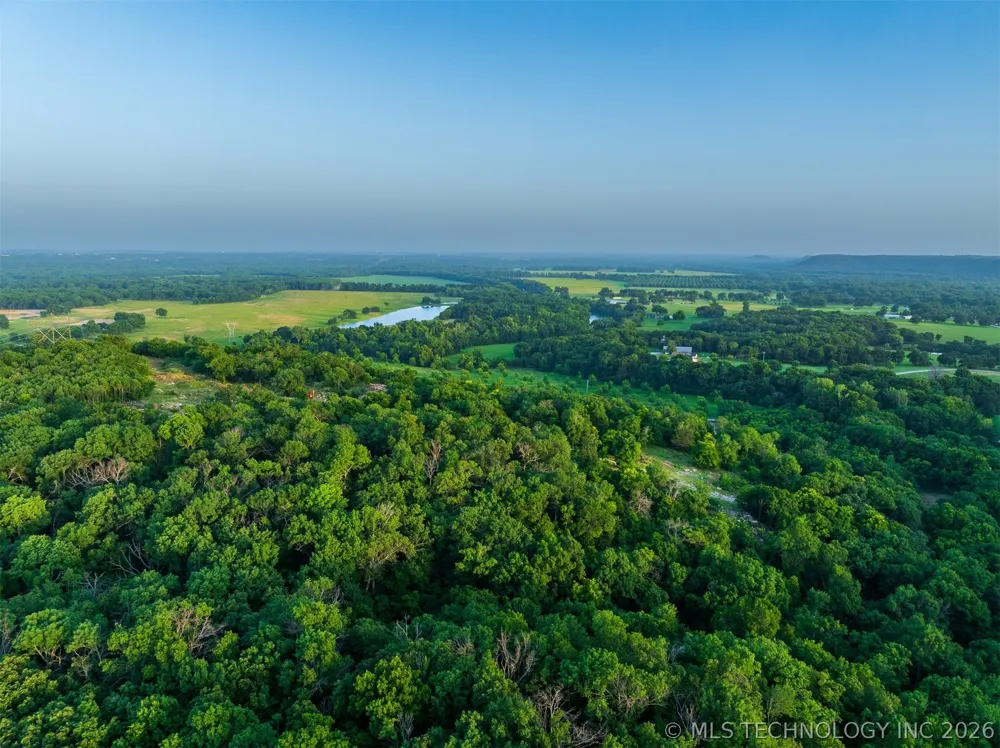 45 S 453 ROAD Claremore, OK 74017