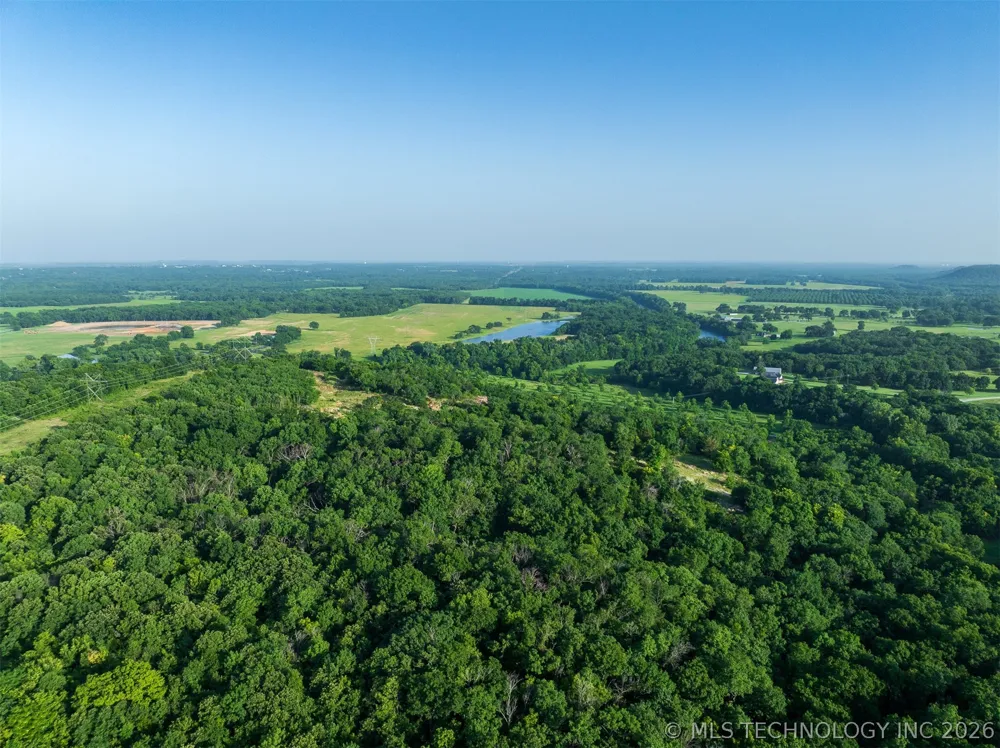 45 S 453 ROAD Claremore, OK 74017