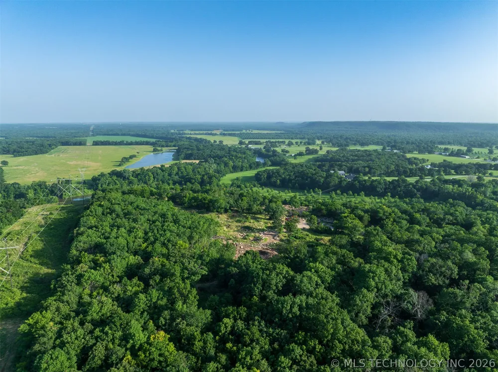 45 S 453 ROAD Claremore, OK 74017
