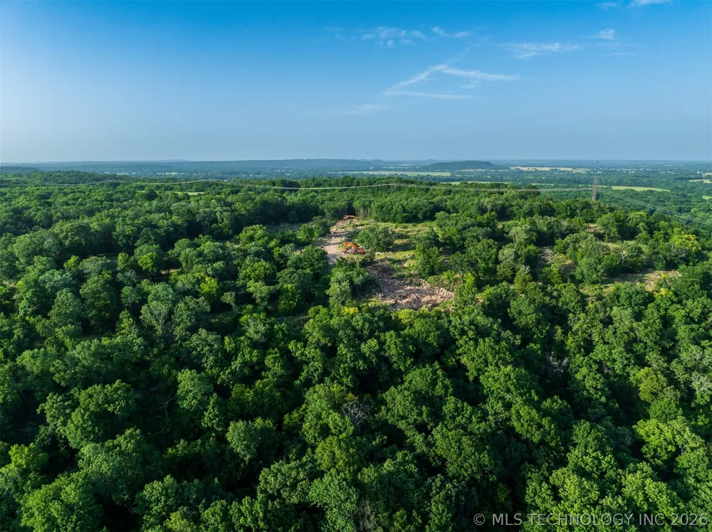 45 S 453 ROAD Claremore, OK 74017