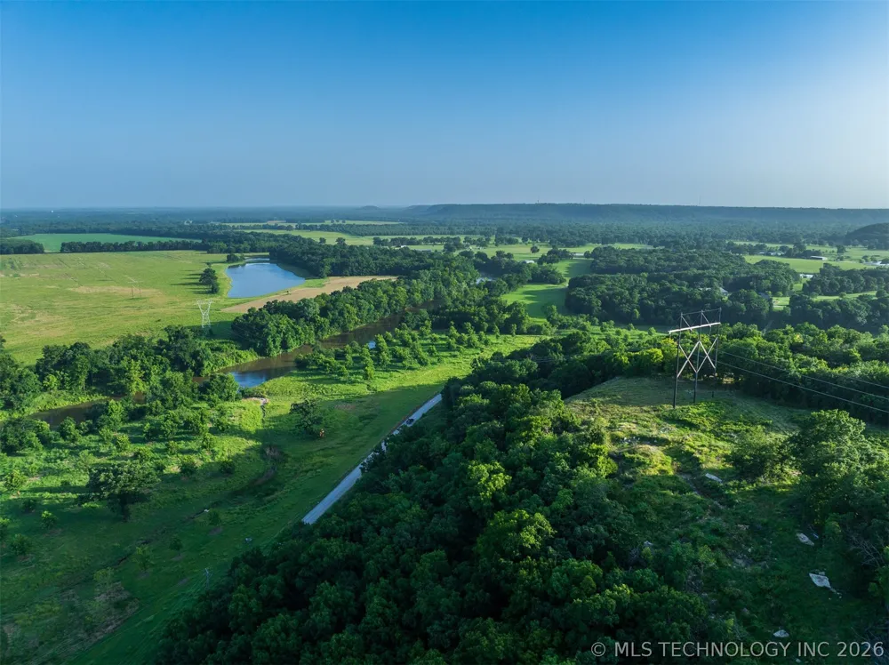 45 S 453 ROAD Claremore, OK 74017
