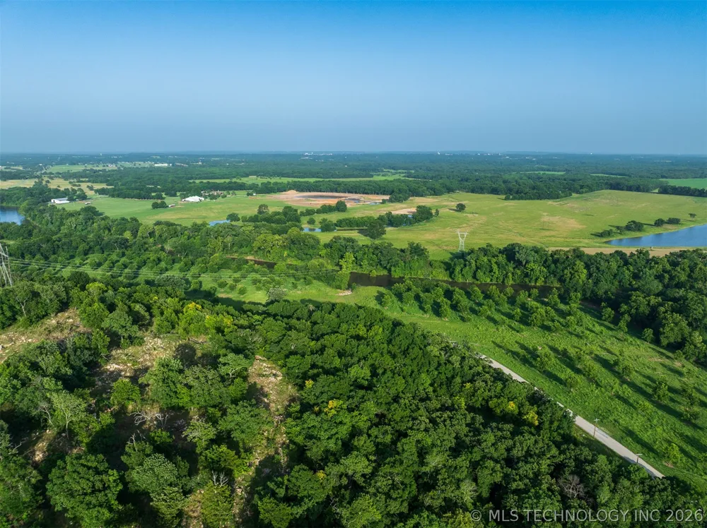 45 S 453 ROAD Claremore, OK 74017
