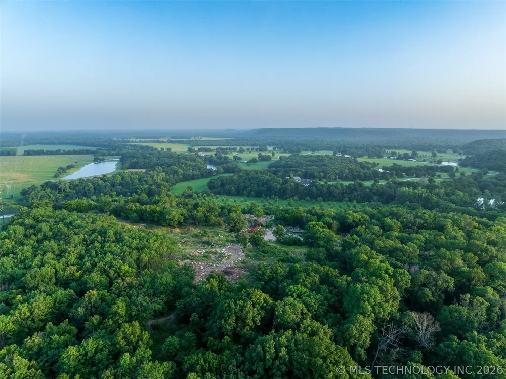 45 S 453 ROAD Claremore, OK 74017