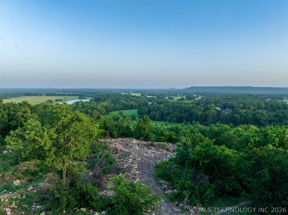 45 S 453 ROAD Claremore, OK 74017