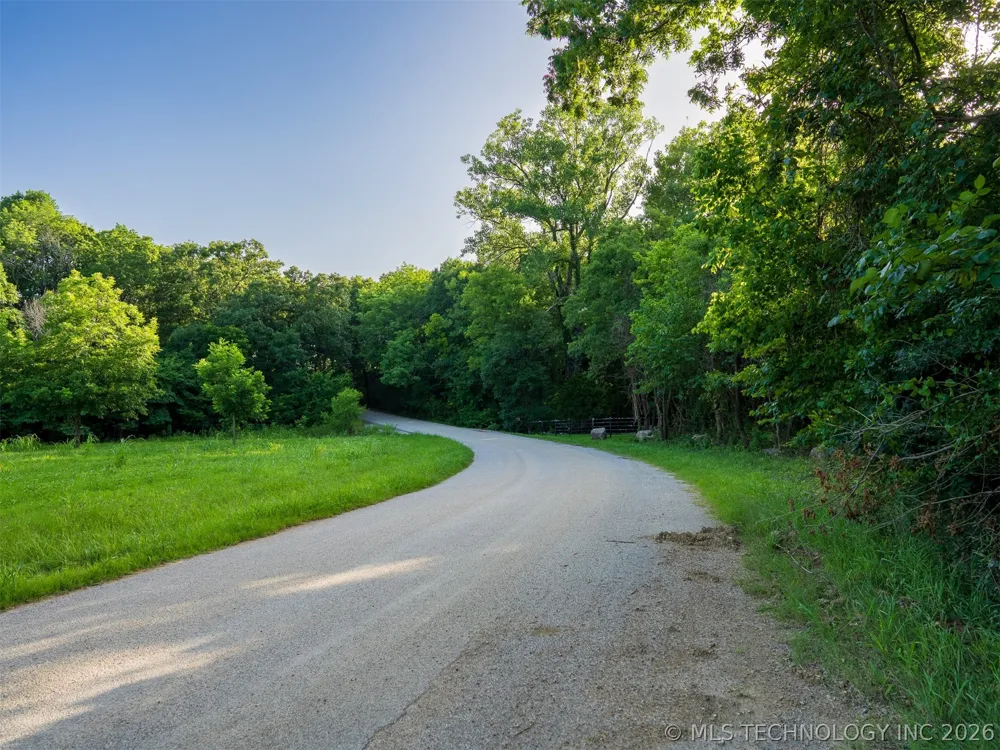 45 S 453 ROAD Claremore, OK 74017