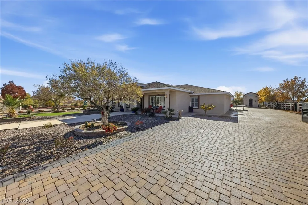 1285 E Embry Avenue Moapa, NV 89025