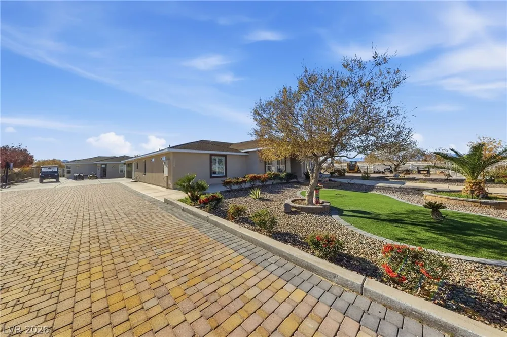 1285 E Embry Avenue Moapa, NV 89025