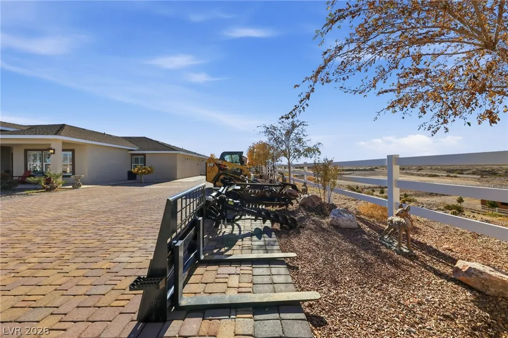 1285 E Embry Avenue Moapa, NV 89025