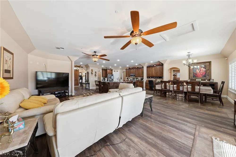 1285 E Embry Avenue Moapa, NV 89025