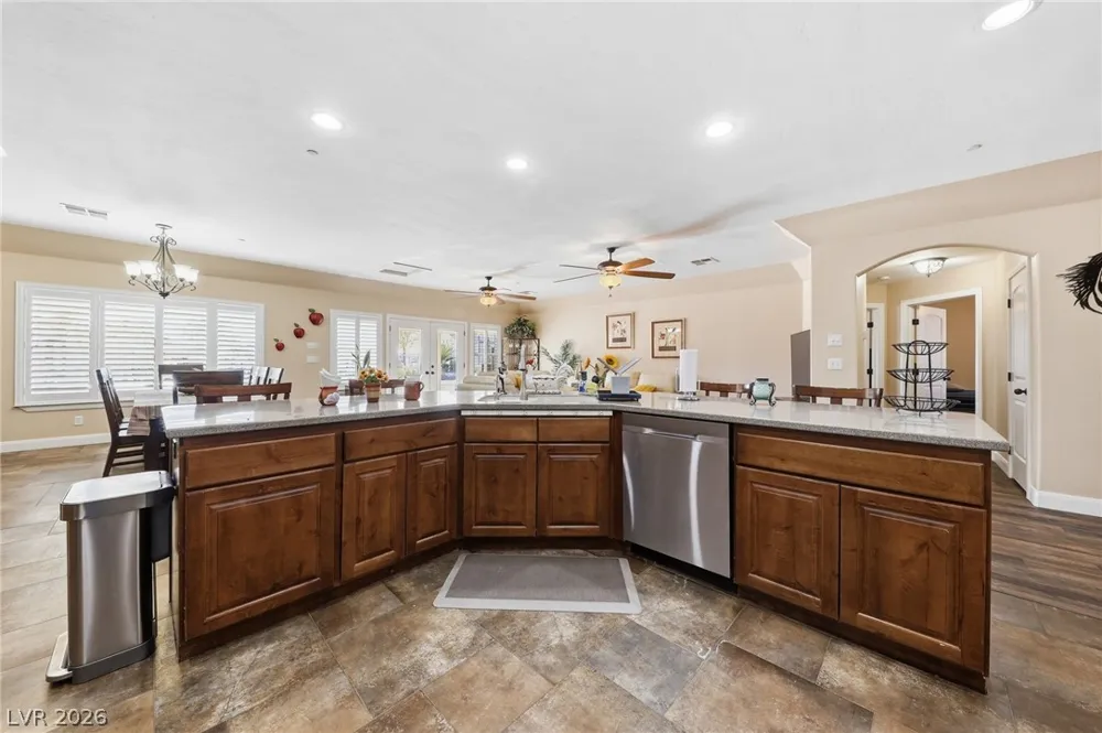 1285 E Embry Avenue Moapa, NV 89025