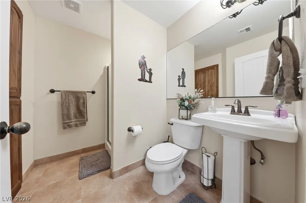 1285 E Embry Avenue Moapa, NV 89025