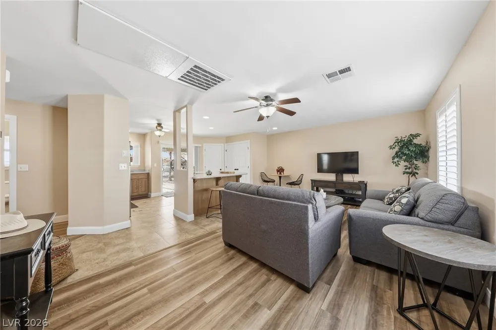 1285 E Embry Avenue Moapa, NV 89025