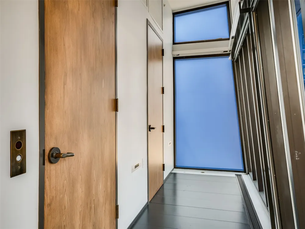 811 Congress Avenue Austin, TX 78701