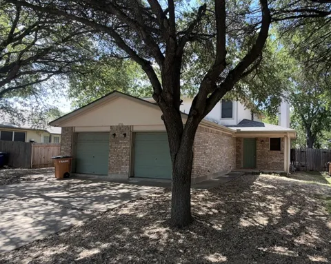 2906 Kestrel Drive #B
