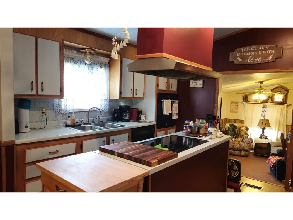 81 Main Street Stratton, CO 80836