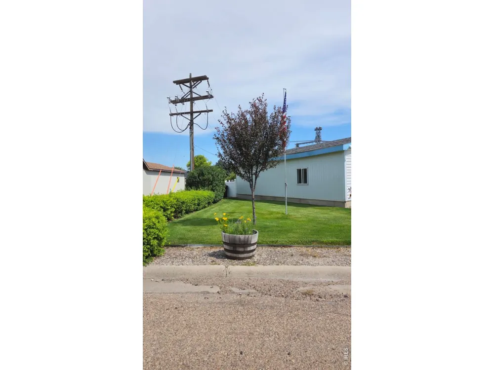 81 Main Street Stratton, CO 80836