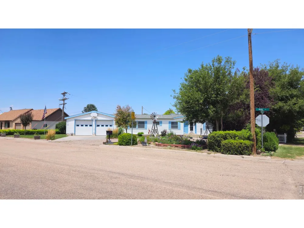 81 Main Street Stratton, CO 80836