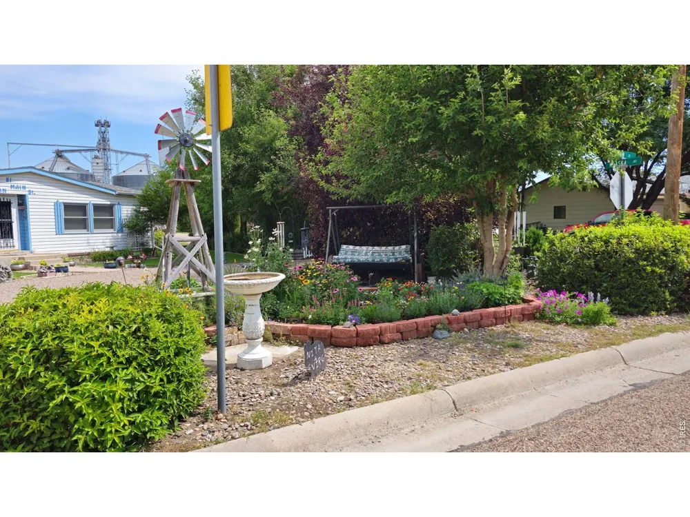 81 Main Street Stratton, CO 80836