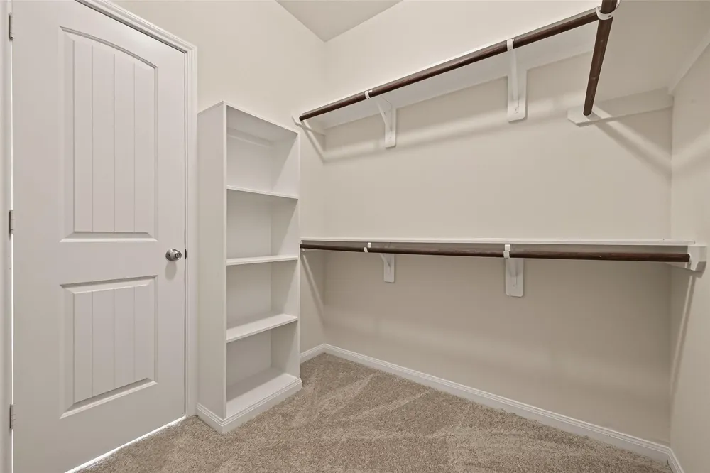 207 White Wing Lane Sealy, TX 77474