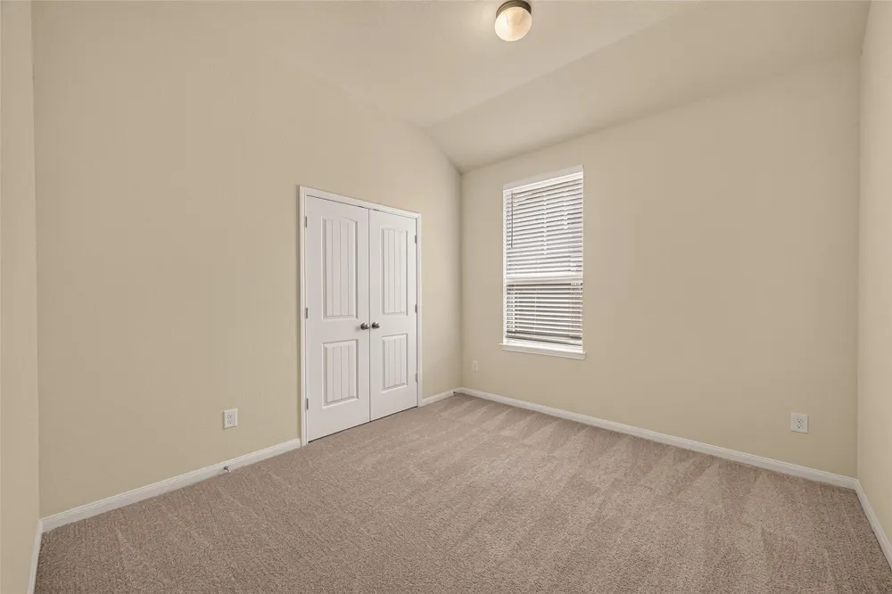 207 White Wing Lane Sealy, TX 77474