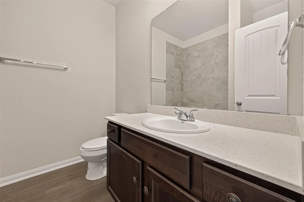 207 White Wing Lane Sealy, TX 77474